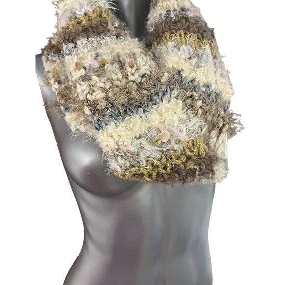 Steve Madden Cream Gray Pink Knit Infinity Scarf Multicolor - Picture 3 of 5